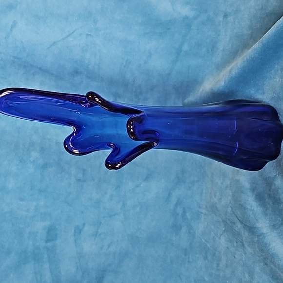 MCM swung vase, cobalt blue, 11" tall, great condition. - Picture 6 of 7